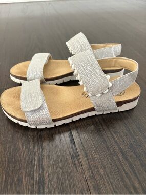 PRIMIGI Girls’ Leather Sandals in Silver Italian Premium Quality Shoes Size 2.5